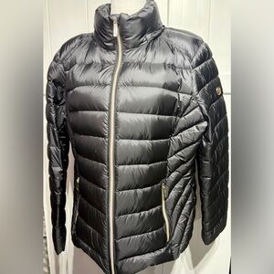 NWOT Micheal Michael Kors black down puffer coat